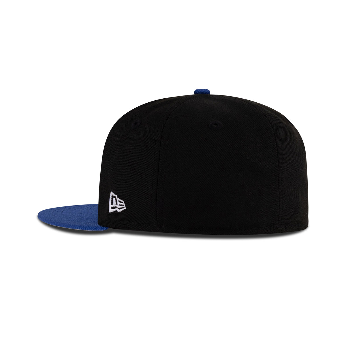 New Era New York Knicks Fitted "Black Royal Visor" (2000 Knicks Embroidery)