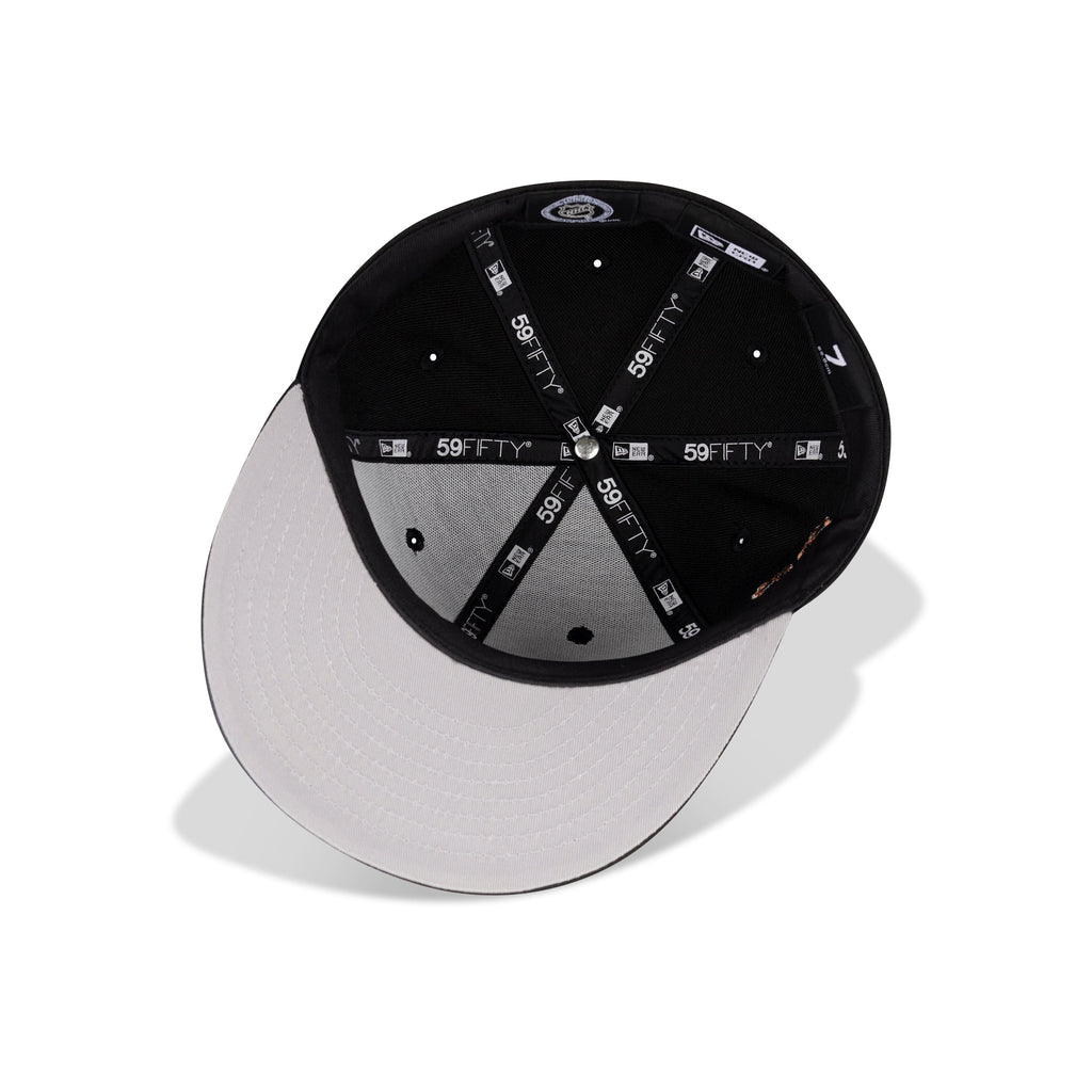 New Era Chicago Blackhawks Fitted Grey Bottom "Black Copper" (Blackhawks Logo Embroidery)