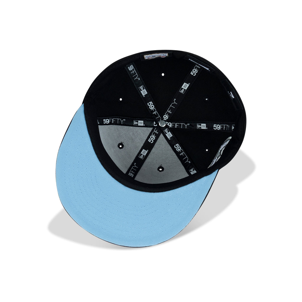 New Era Toronto Blue Jays Fitted Sky Bottom "Black Metallic Sky" (1977-2006 30th Season Embroidery)