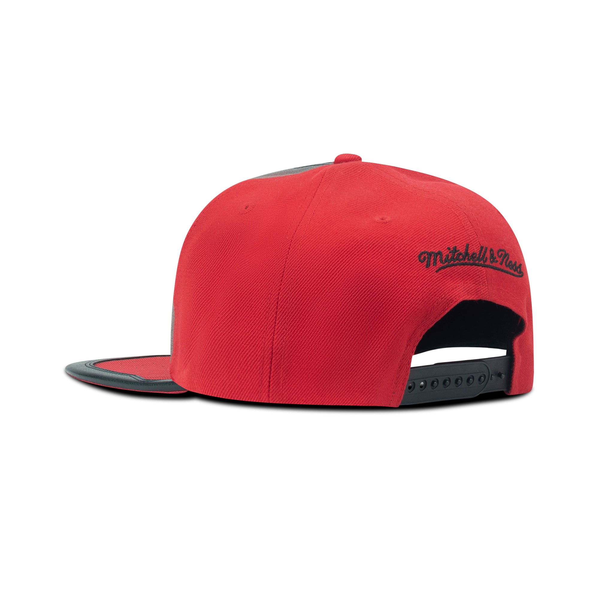 Mitchell & Ness Chicago Bulls NBA Day One Snapback Red Bottom "Red Black"