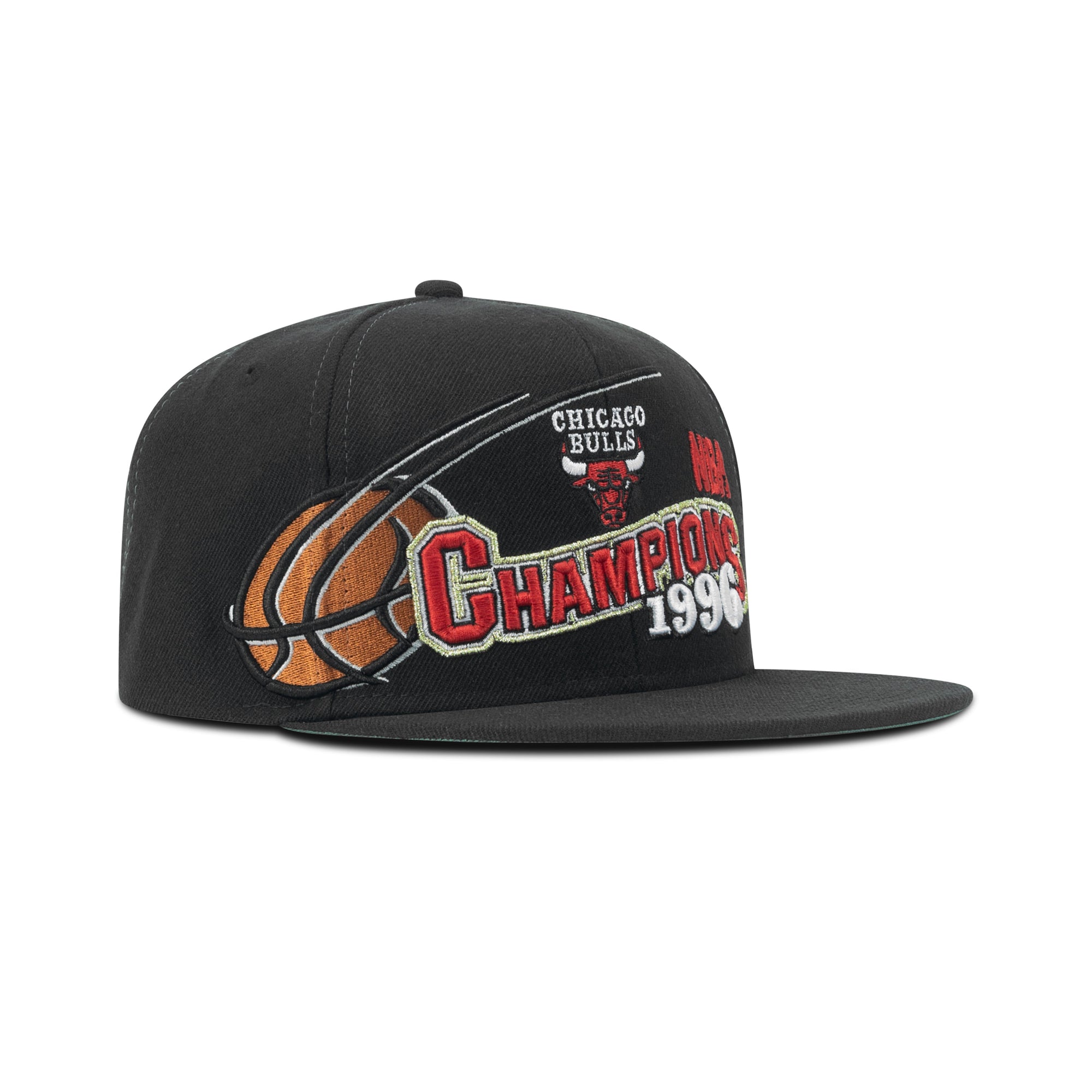 Mitchell & Ness NBA 96 Chicago Bulls Champions Wave Snapback "Black Red Gold"