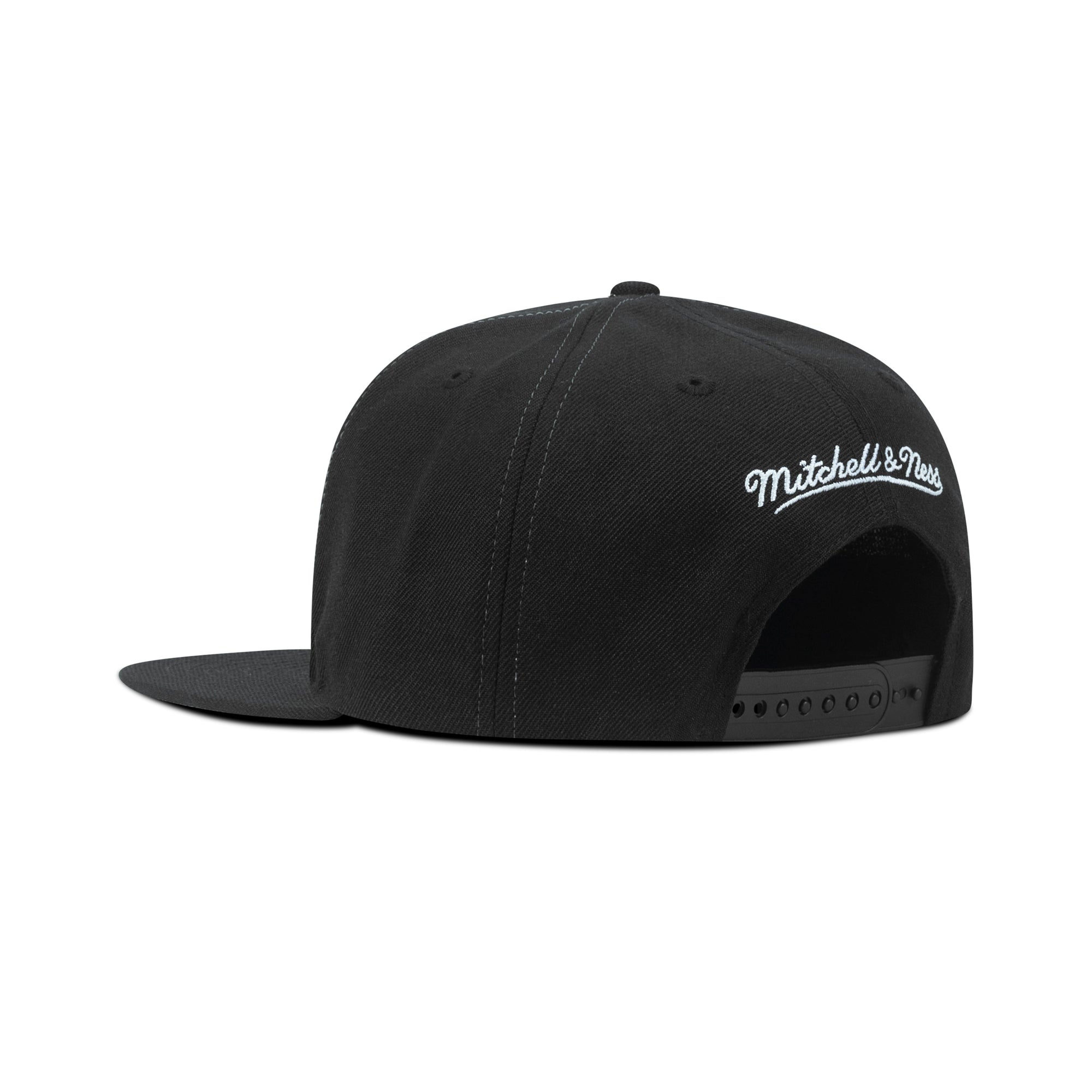 Mitchell & Ness NBA 97 Chicago Bulls Champions Snapback "Black White Red"