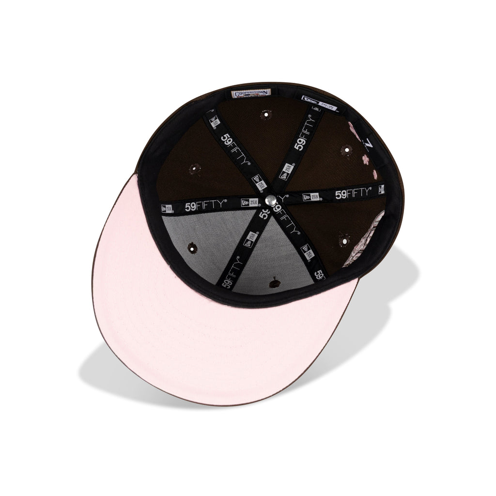 New Era New York Mets Fitted Pink Bottom "Brown White Pink" (60th Anniversary Embroidery)