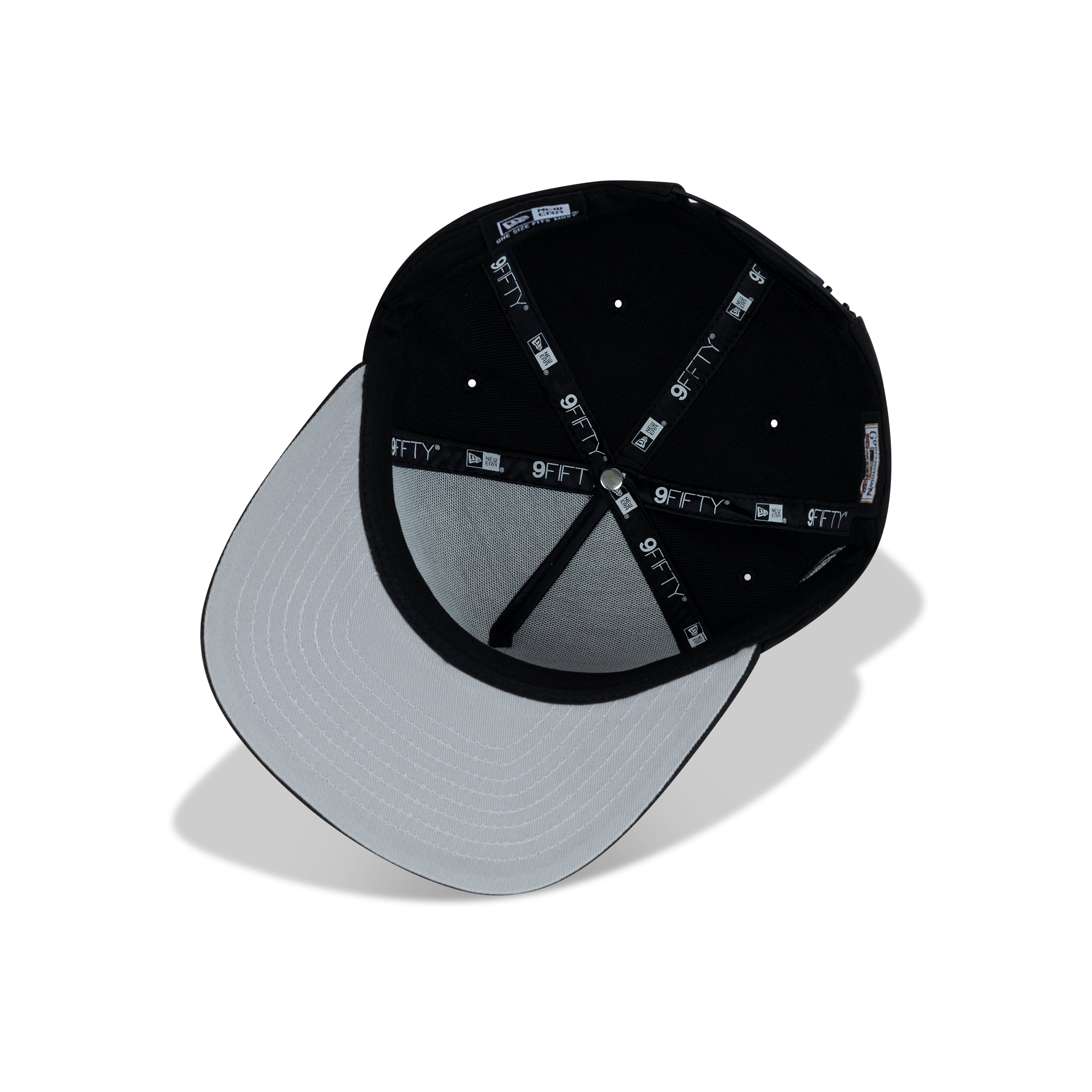 New Era NYY vs. NYM A-Frame Snapback Grey Bottom "Black White" (2000 Subway Series Embroidery)
