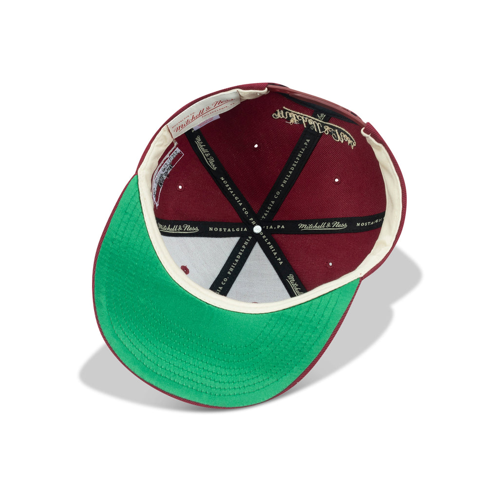 Mitchell & Ness NBA Detroit Pistons The Jockey Green Bottom Snapback "Maroon"