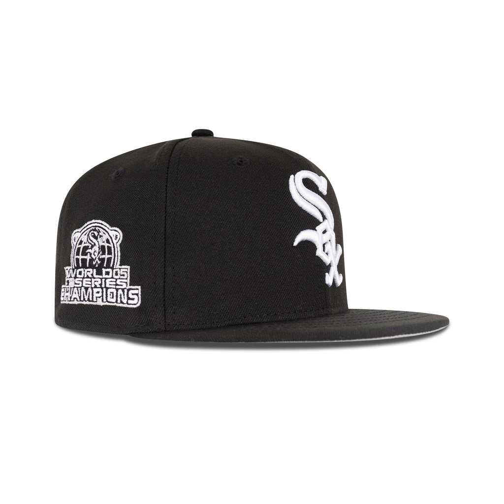 New Era Chicago White Sox Fitted Grey Bottom "Black White" (2005 World Series Champions Embroidery)