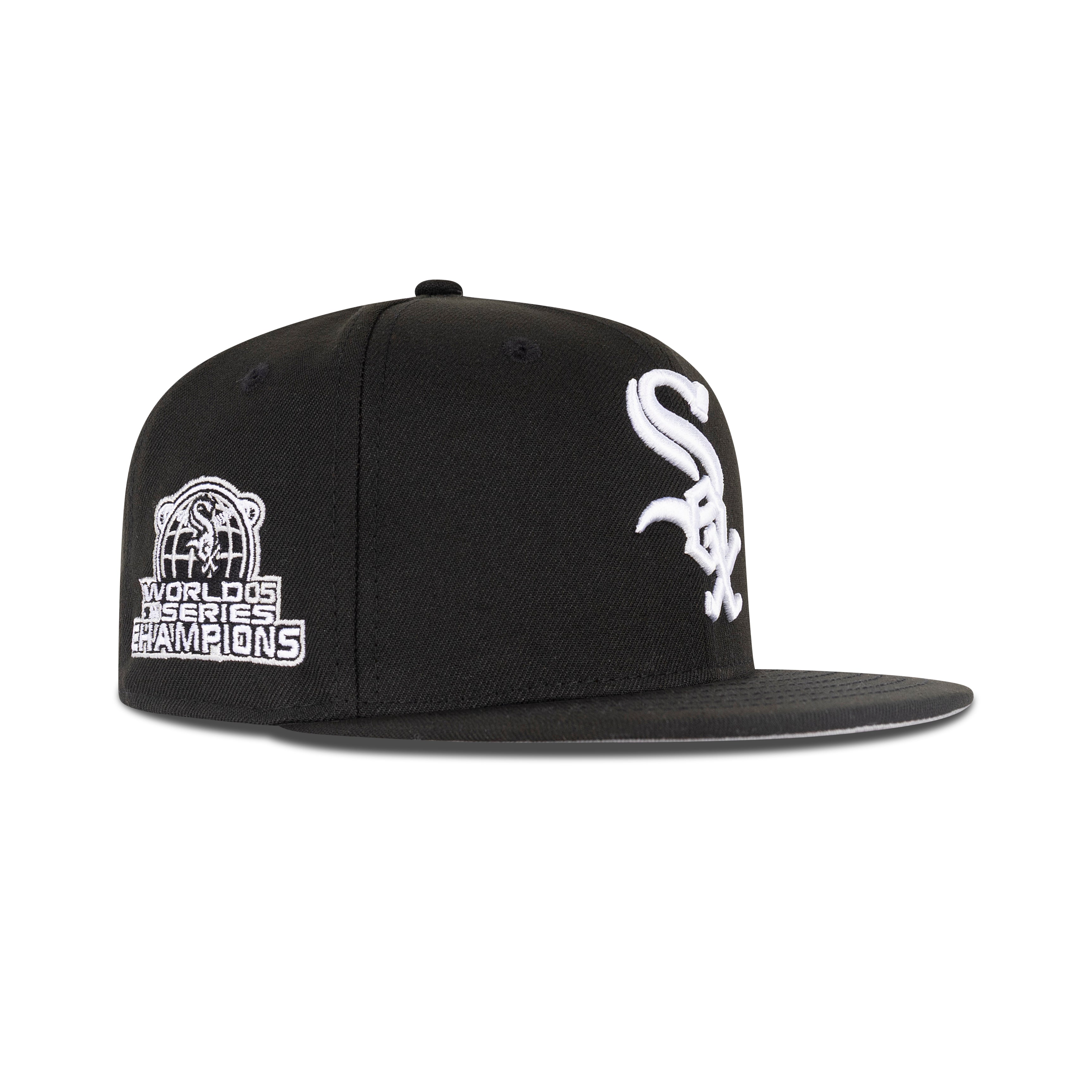 New Era Chicago White Sox Fitted Grey Bottom "Black White" (2005 World Series Champions Embroidery)