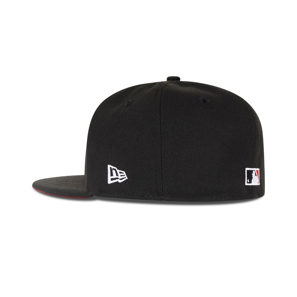 New Era Chicago White Sox Fitted Red Bottom "Black White" (2005 World Series Champions Embroidery)