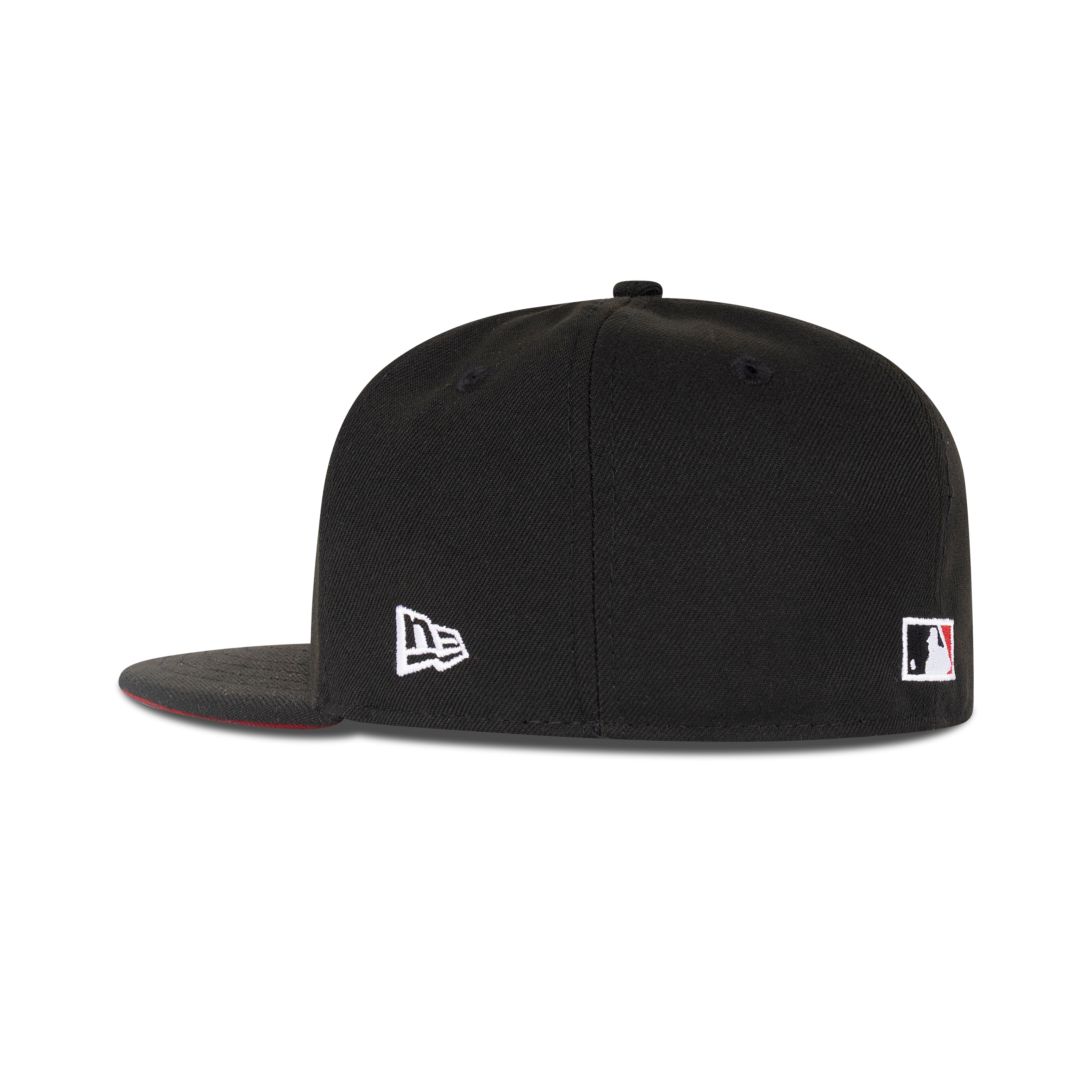 New Era Chicago White Sox Fitted Red Bottom "Black White" (2005 World Series Champions Embroidery)