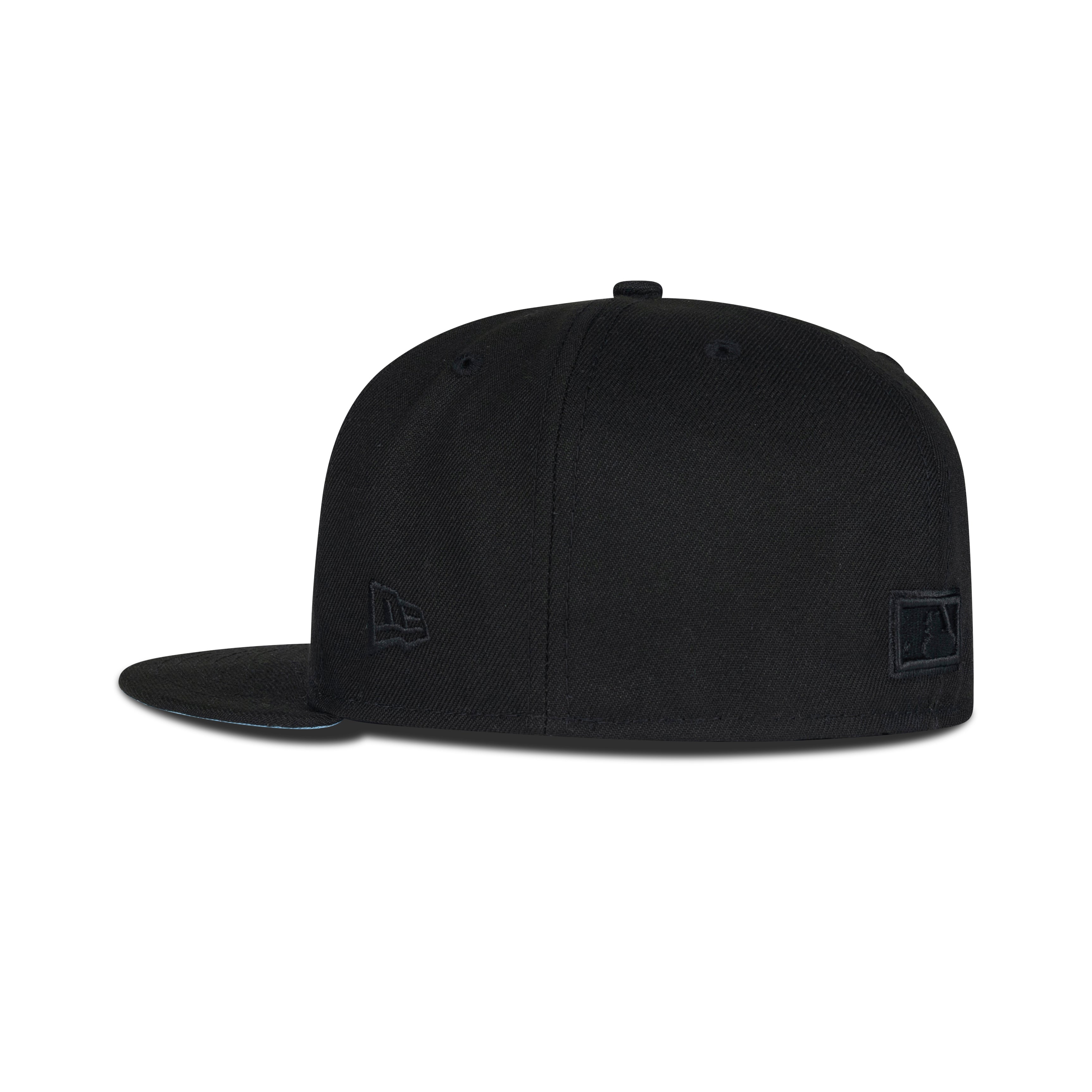 New Era Chicago White Sox Fitted Sky Blue Bottom "Black" (2005 World Series Embroidery)