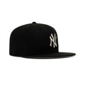 New Era New York Yankees Fitted Grey Bottom "Black Silver" (Statue of Liberty Embroidery)