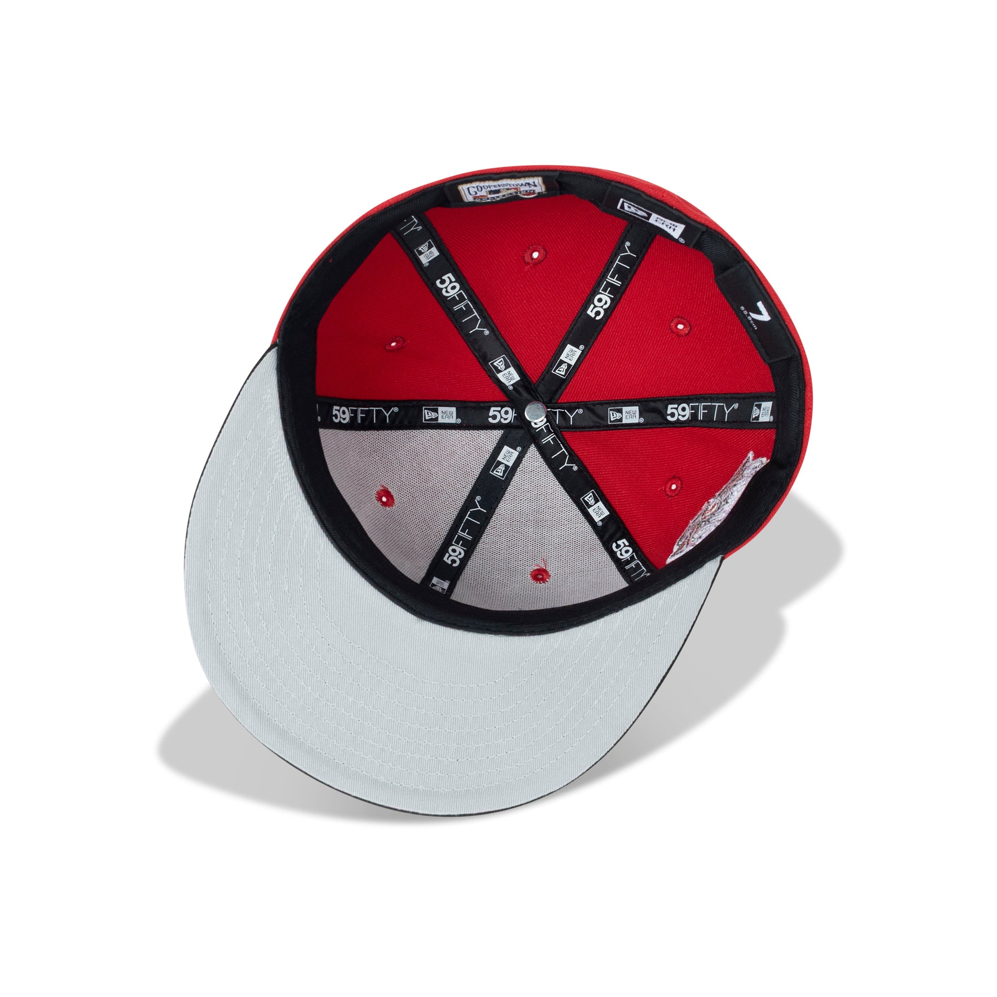 New Era New York Yankees Fitted Grey Bottom "Red Black Grey" (2000 World Series Embroidery)