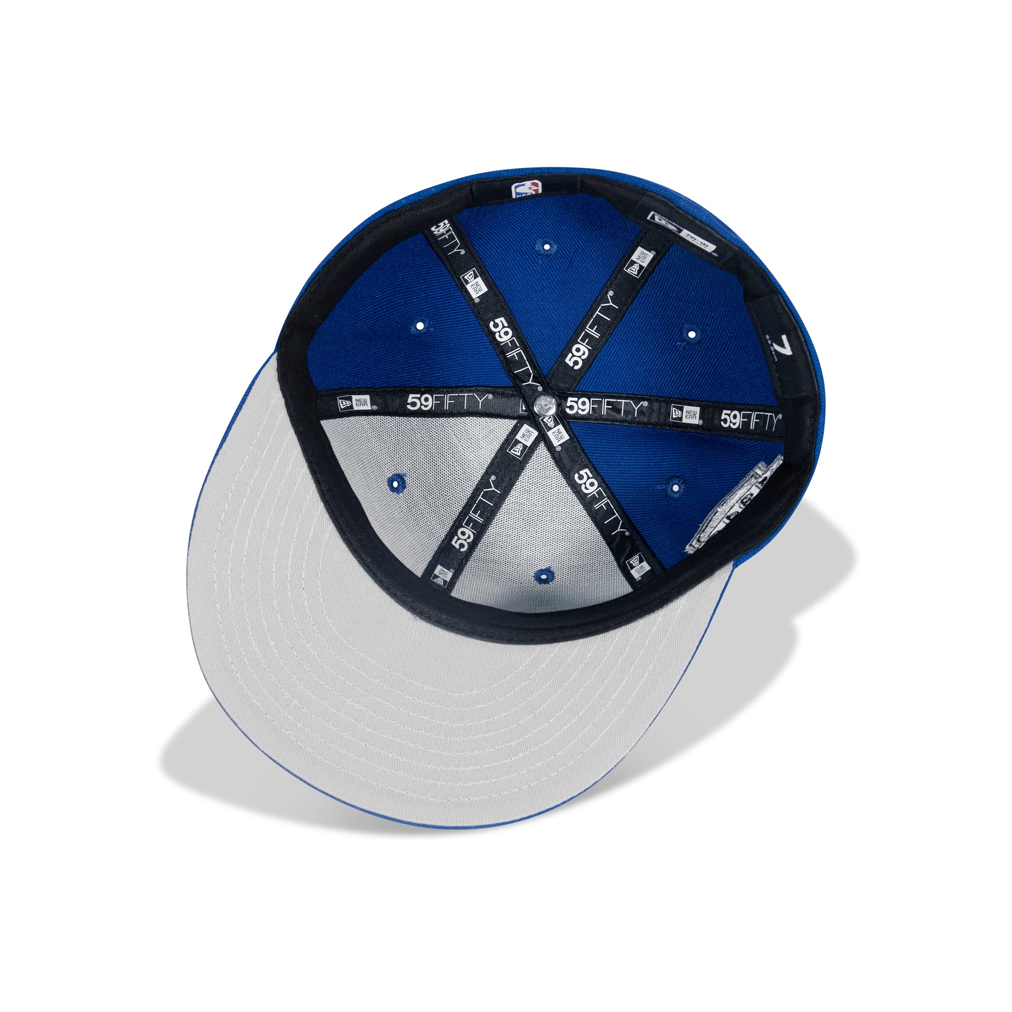 New Era New York Knicks Fitted Grey Bottom "Royal White Silver" (1946 Established Embroidery)
